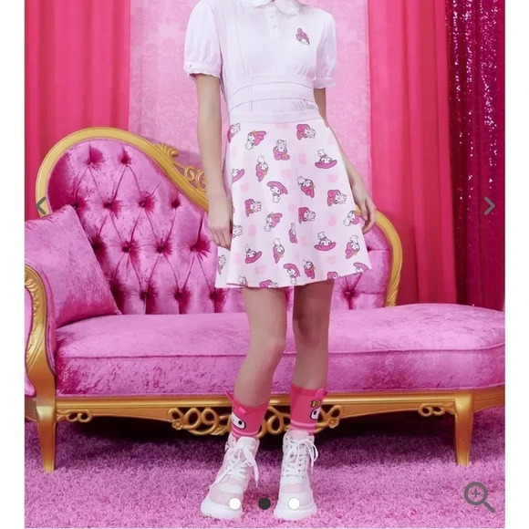 My Melody Strappy Suspender Skirt Size MD - Picture 3 of 5